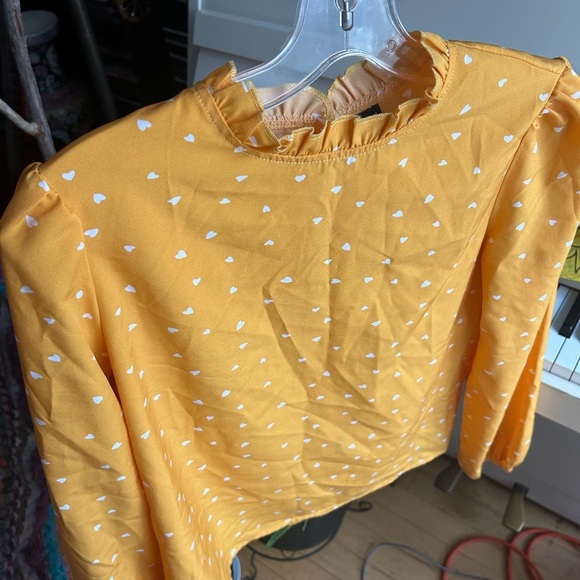 SHEIN Yellow Heart Print Blouse Size XS - Picture 12 of 14